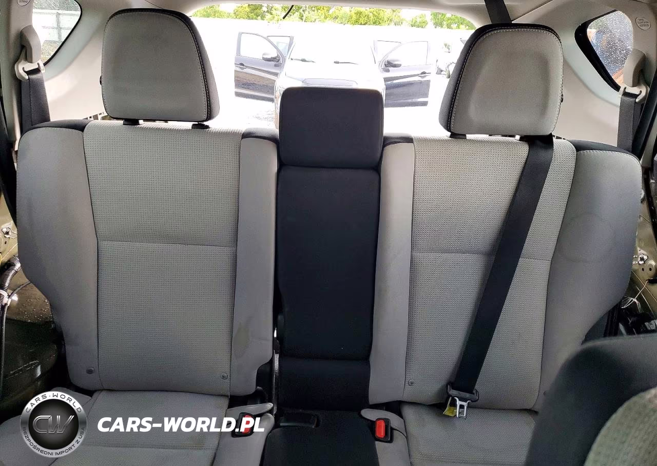 2016 Toyota Rav4 Xle VIN:2T3WFREV1GW242903 - 10