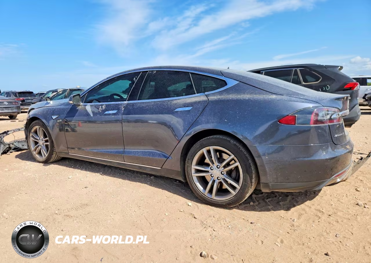 2014 Tesla Model S VIN:5YJSA1H16EFP53355 - 2