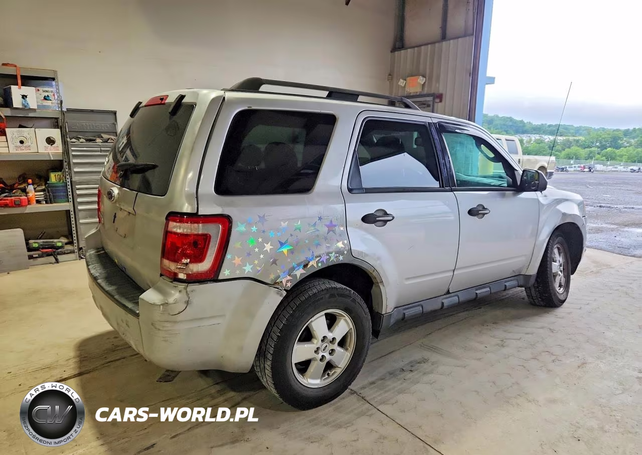 2011 Ford Escape Xlt VIN:1FMCU9D74BKB34543 - 3