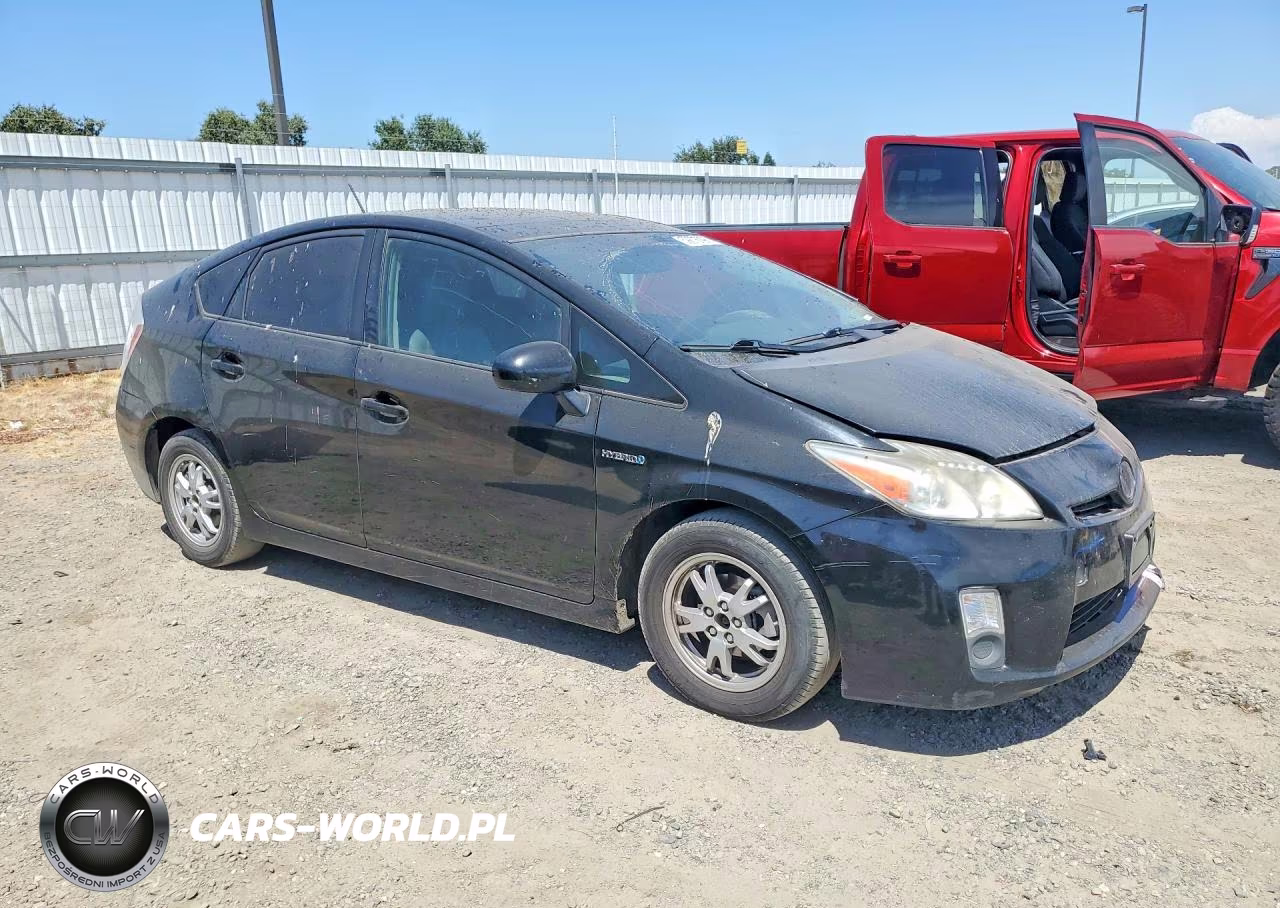 2010 Toyota Prius Iv VIN:JTDKN3DU7A0050744 - 4