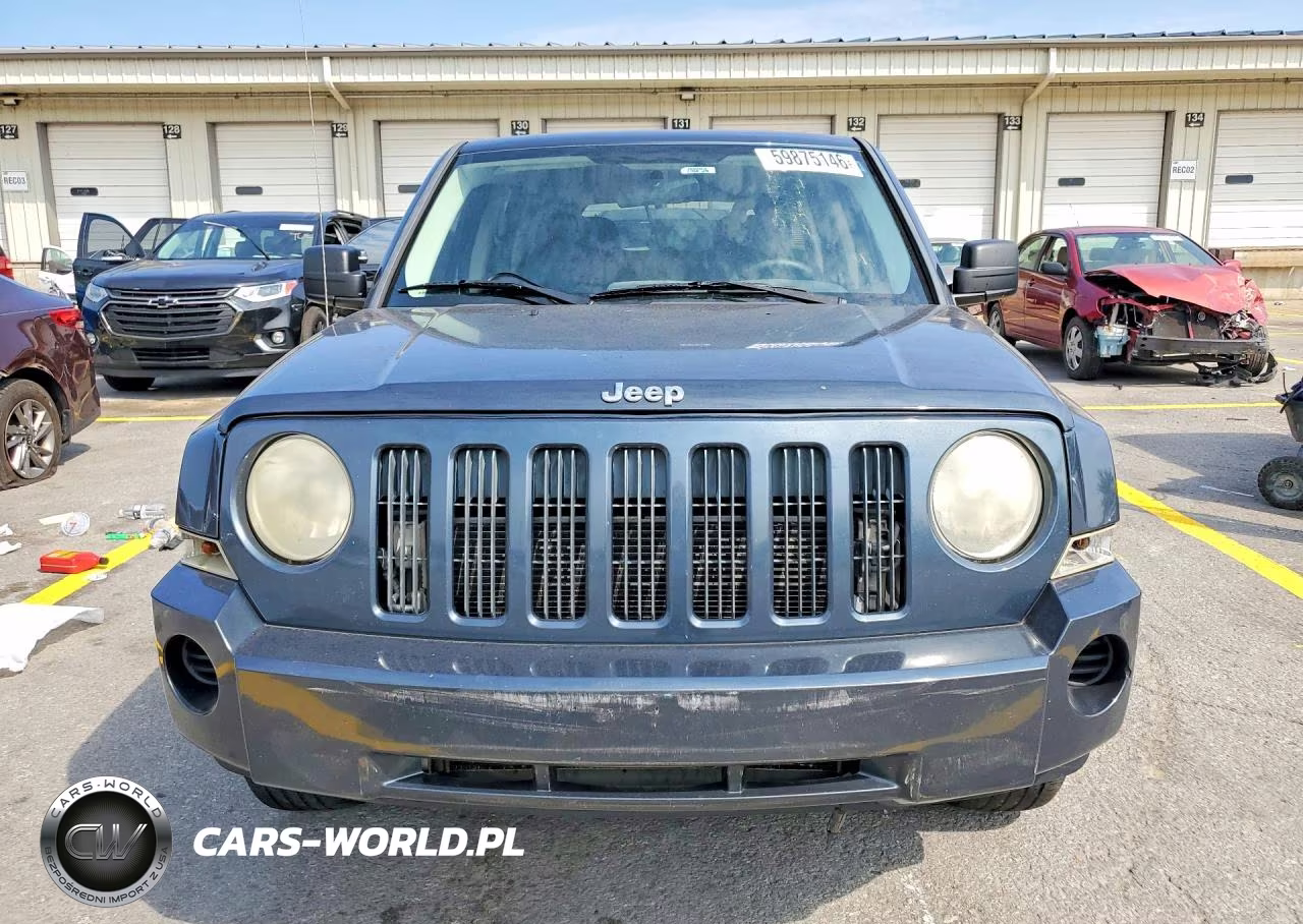 2008 Jeep Patriot Sport VIN:1J8FT28W58D668265 - 5