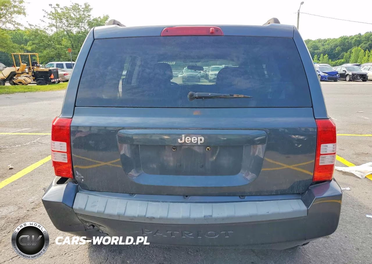 2008 Jeep Patriot Sport VIN:1J8FT28W58D668265 - 6