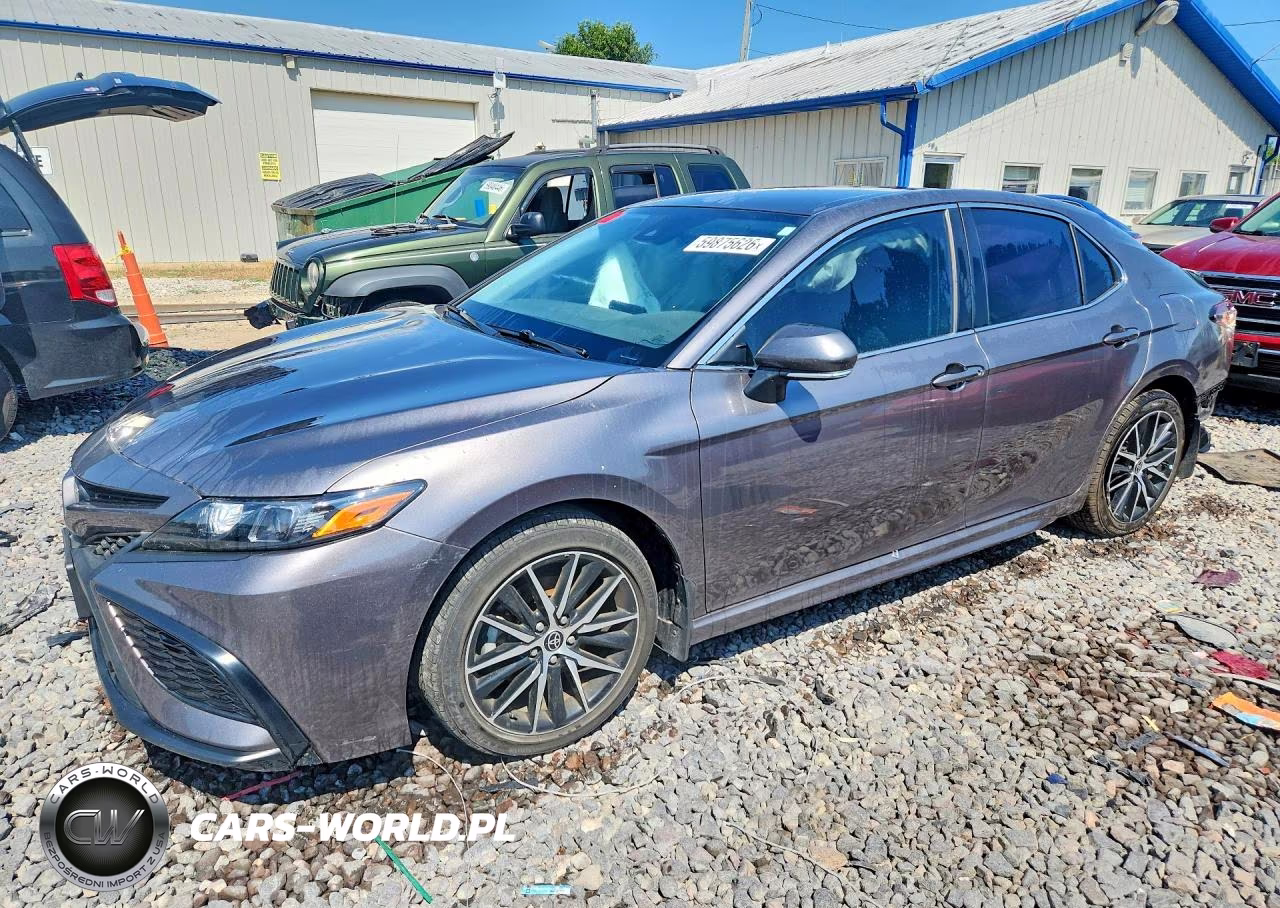 2023 Toyota Camry Se – zdjęcie 1 z 12