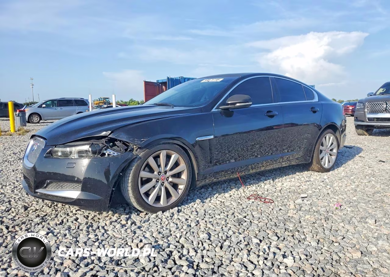 2014 Jaguar Xf