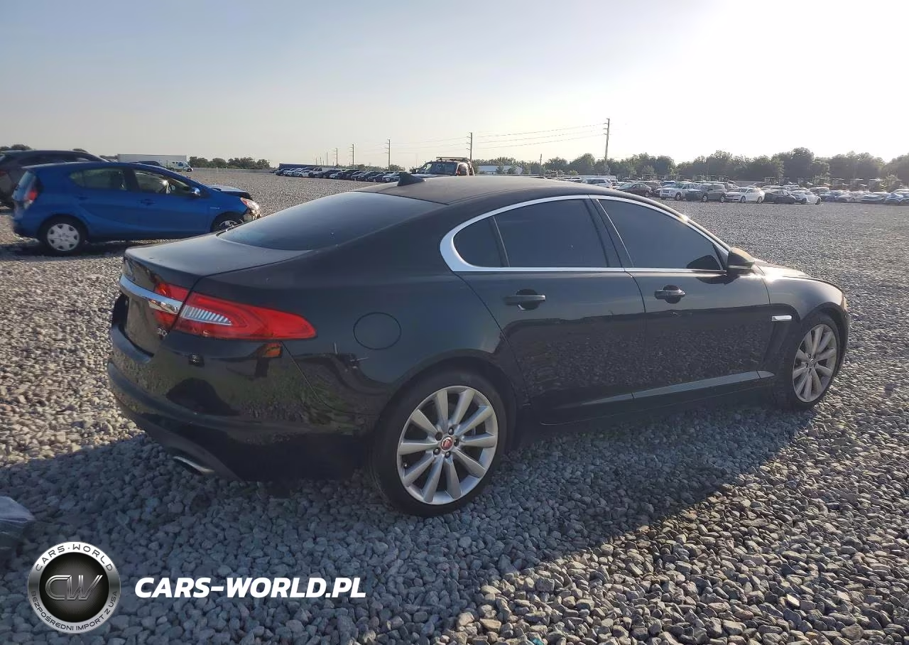 2014 Jaguar Xf VIN:SAJWA0EXXE8U30805 - 3