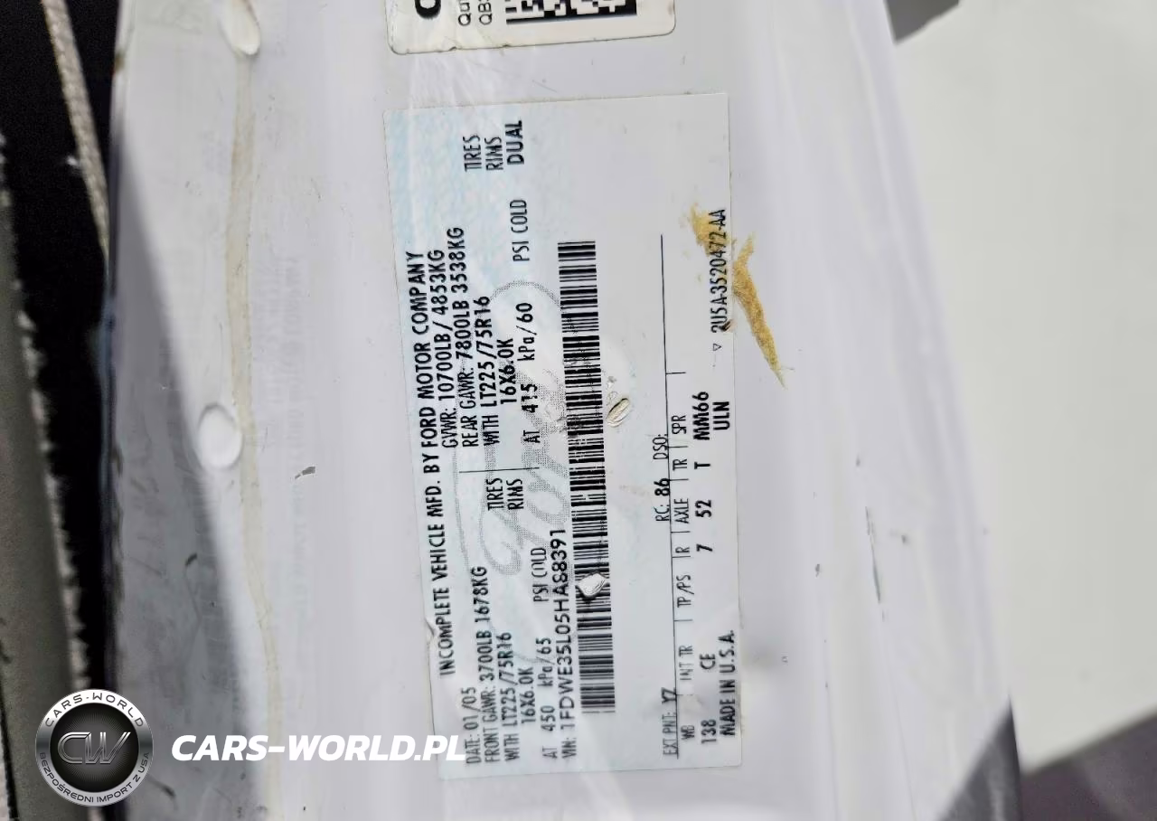 2005 Ford Econoline E350 Super Duty Cutaway Van VIN:1FDWE35L05HA88391 - 12