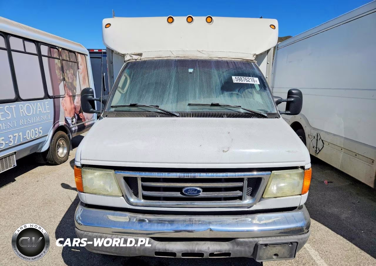 2005 Ford Econoline E350 Super Duty Cutaway Van VIN:1FDWE35L05HA88391 - 5