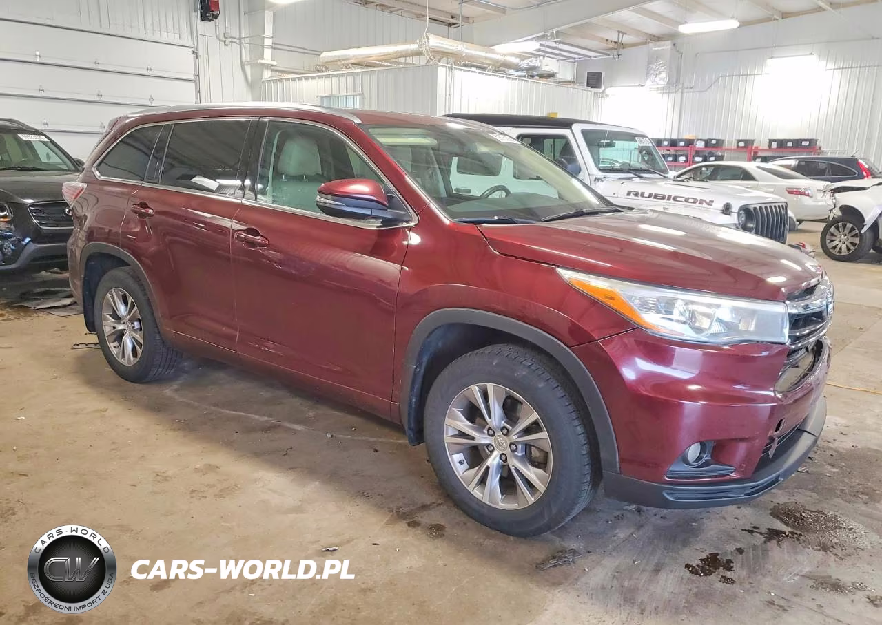 2015 Toyota Highlander Xle VIN:5TDJKRFH0FS092278 - 4
