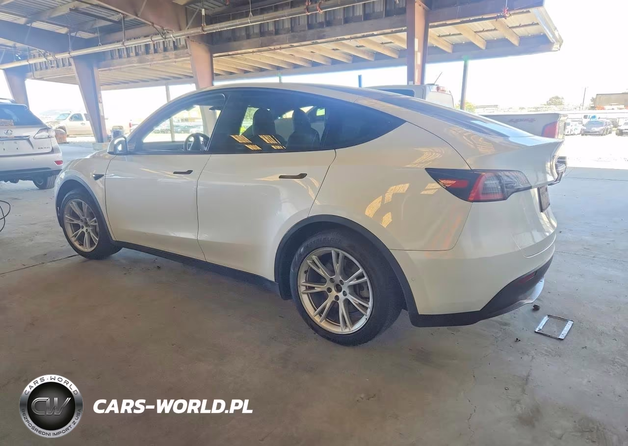 2021 Tesla Model Y VIN:5YJYGDEE4MF073308 - 2