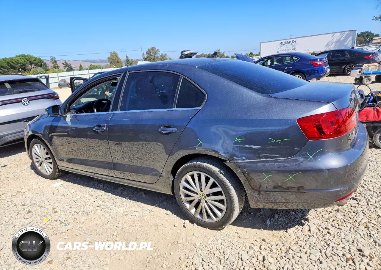 2013 Volkswagen Jetta Sel VIN:3VWLP7AJ1DM262439 - 2