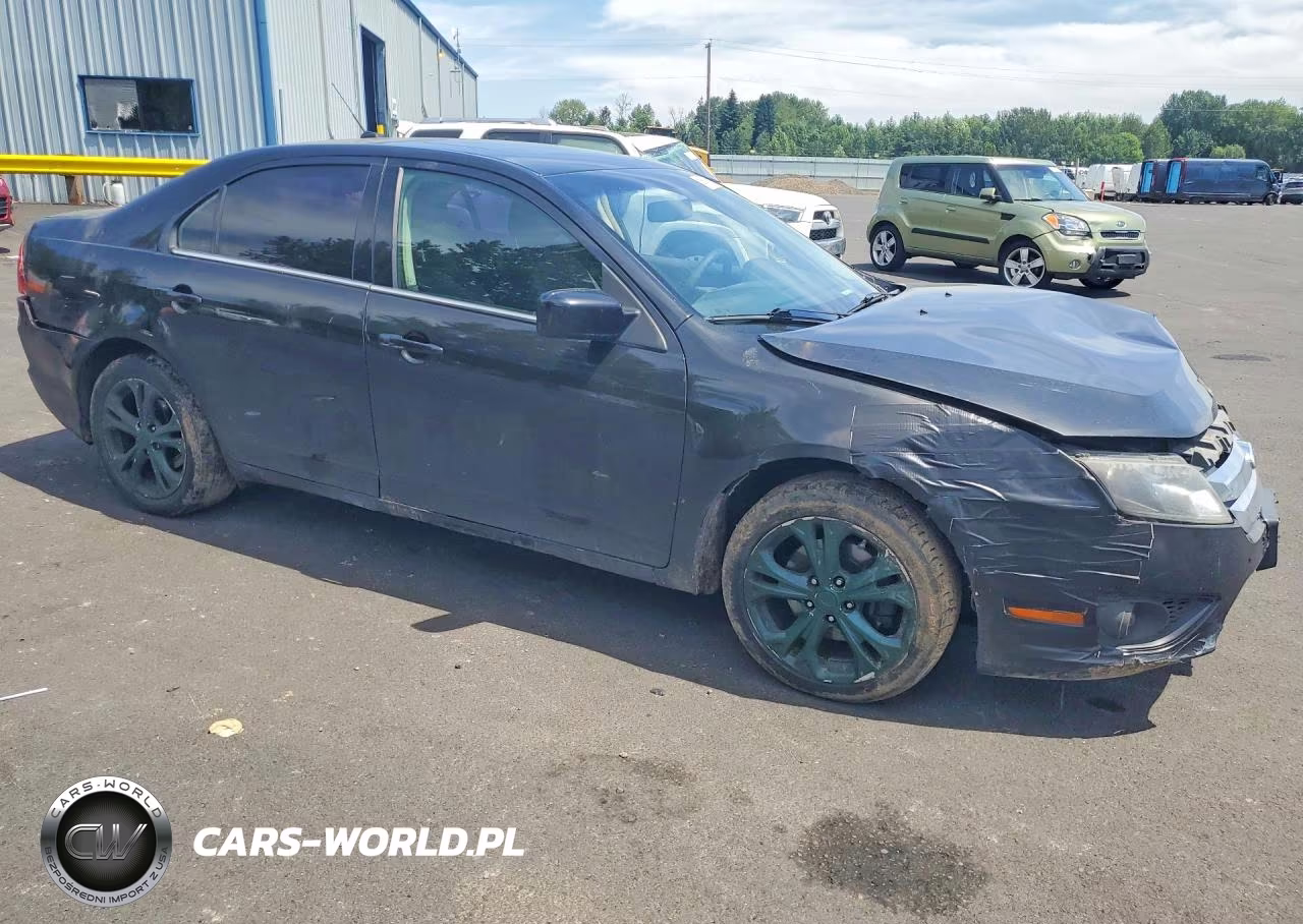 2012 Ford Fusion Se VIN:3FAHP0HG4CR294710 - 4
