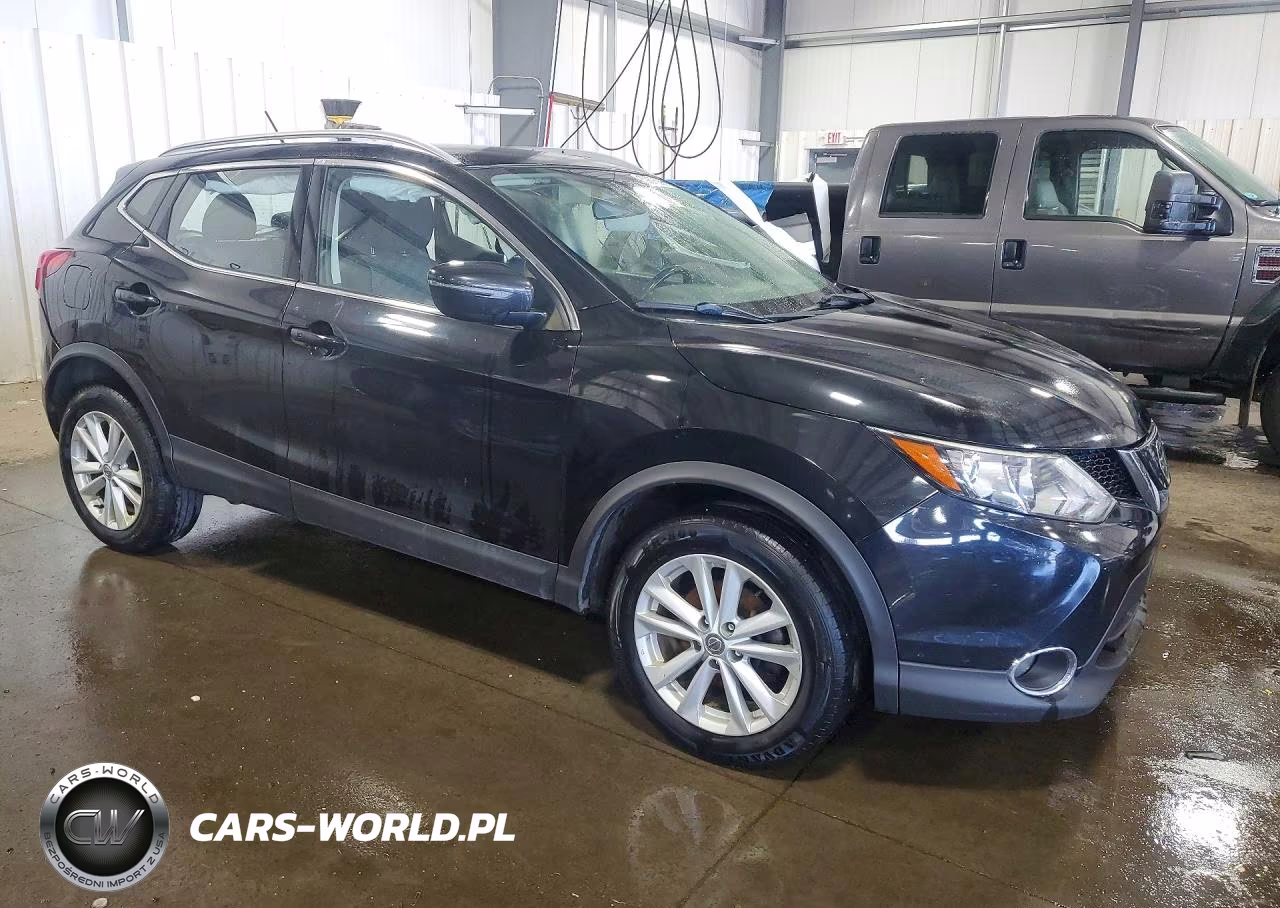 2018 Nissan Rogue Sport Sv VIN:JN1BJ1CR2JW284058 - 4