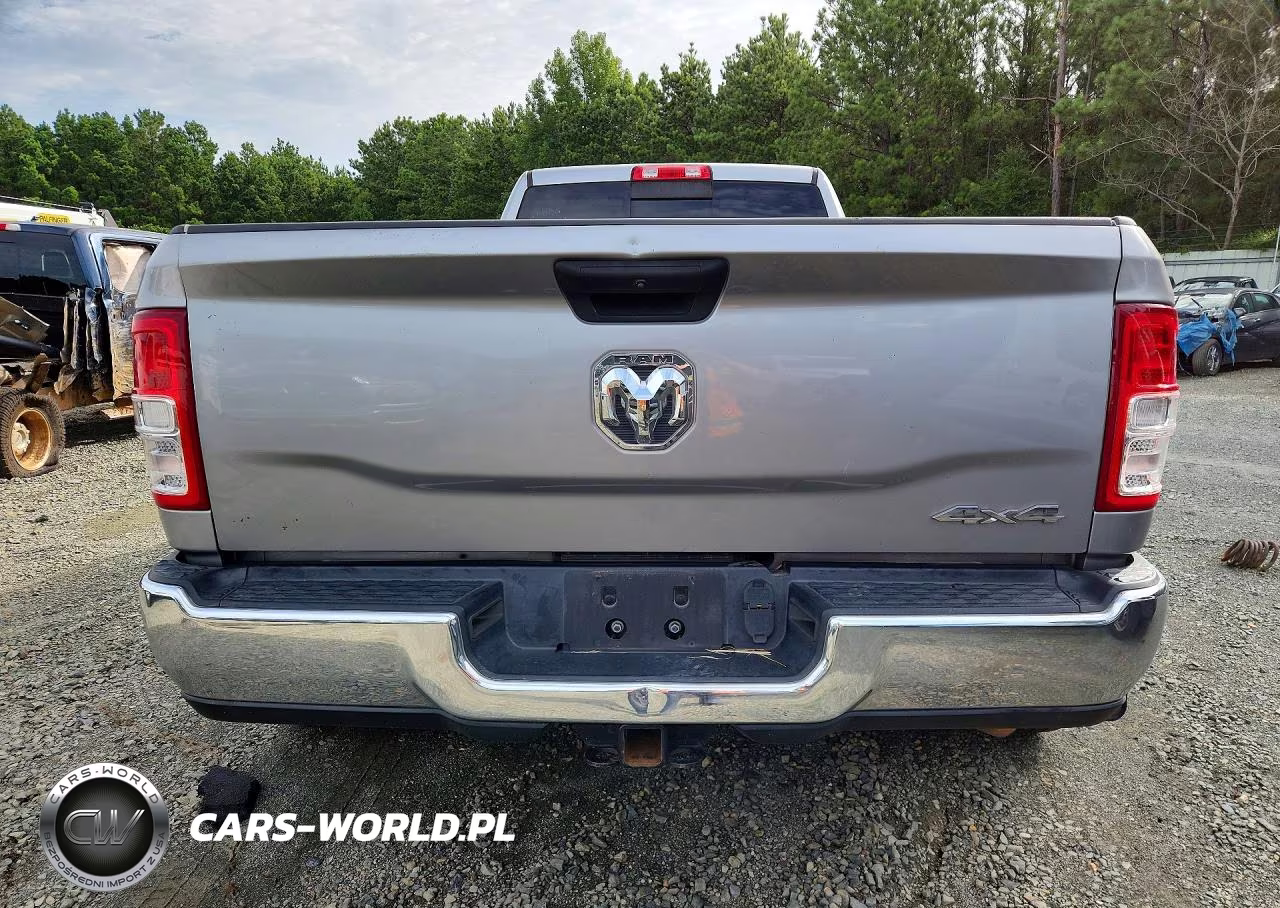 2019 Ram 3500 Tradesman VIN:3C63RRGLXKG675013 - 6