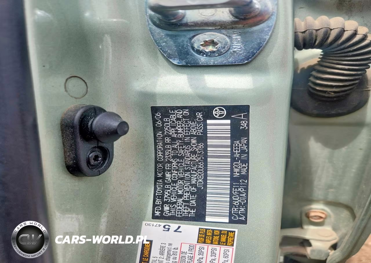 2006 Toyota Prius Base VIN:JTDKB20U667513786 - 12