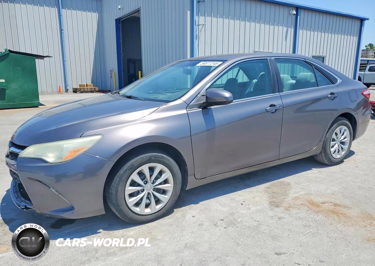 2016 Toyota Camry Le