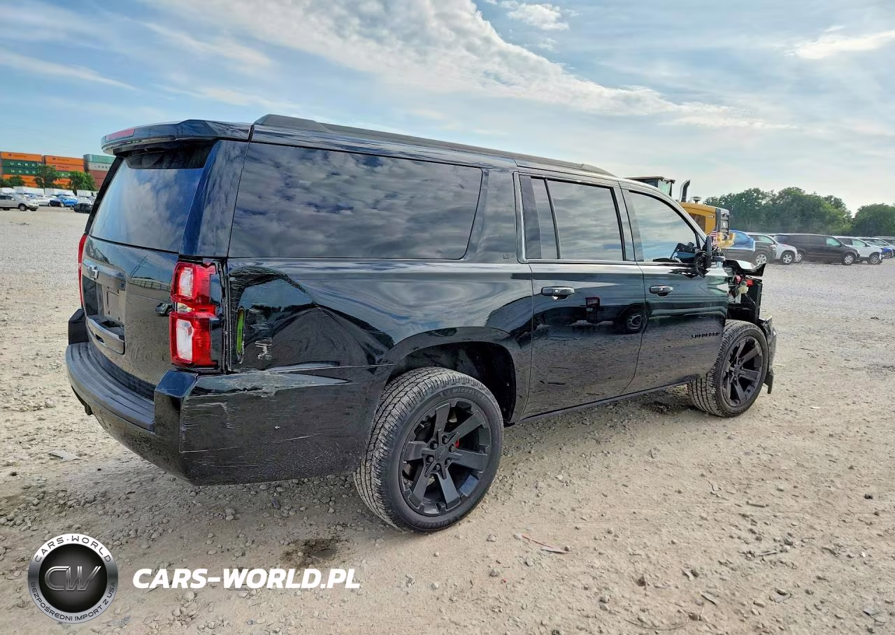 2018 Chevrolet Suburban K1500 Lt VIN:1GNSKHKC8JR380007 - 3