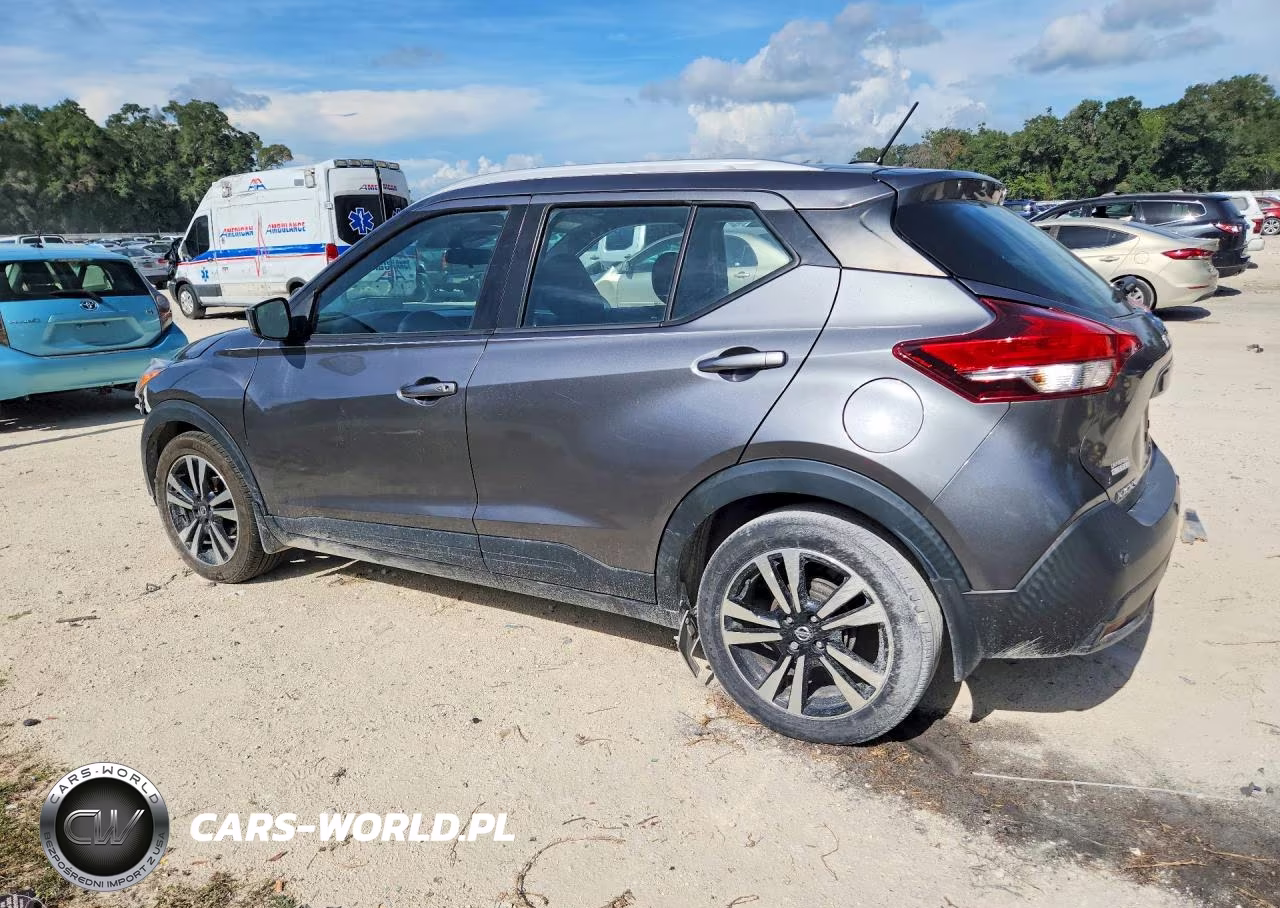 2020 Nissan Kicks Sv VIN:3N1CP5CV7LL549461 - 2