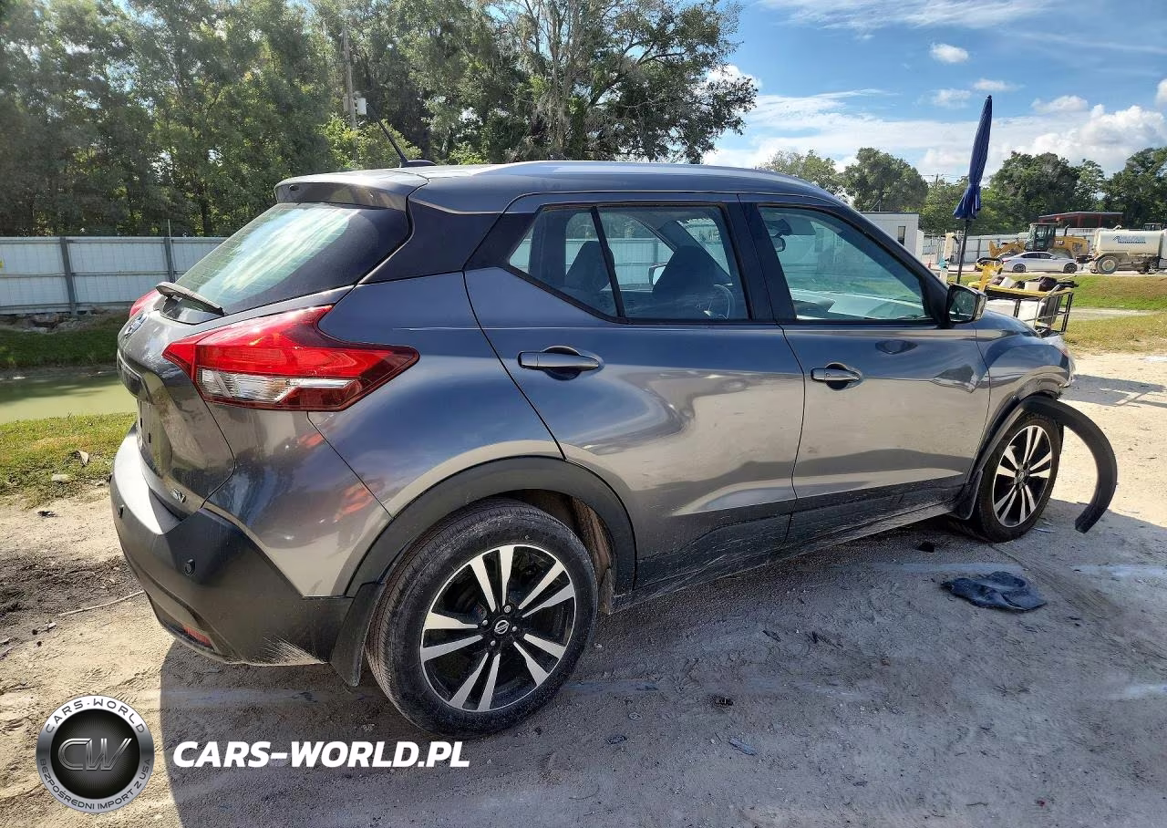 2020 Nissan Kicks Sv VIN:3N1CP5CV7LL549461 - 3