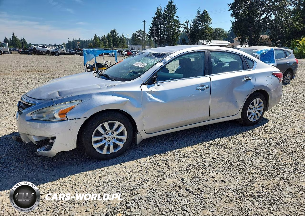 2015 Nissan Altima 2.5-S-Sv-Sl – zdjęcie 1 z 12
