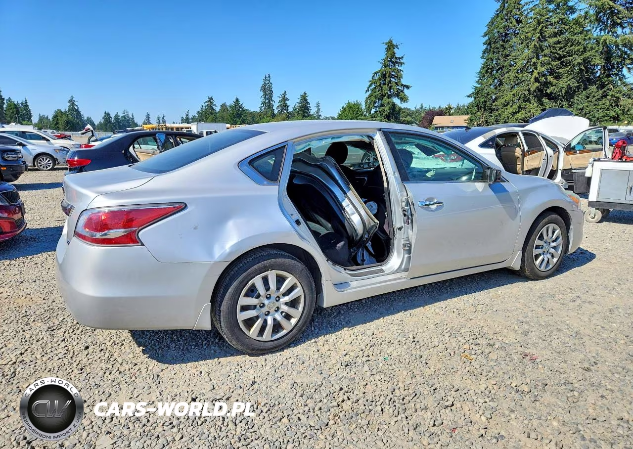 2015 Nissan Altima 2.5-S-Sv-Sl VIN:1N4AL3AP1FN313293 - 3