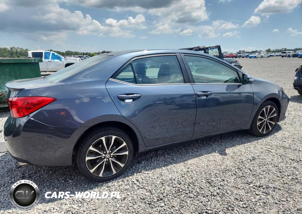 2019 Toyota Corolla Se VIN:2T1BURHE5KC159607 - 3