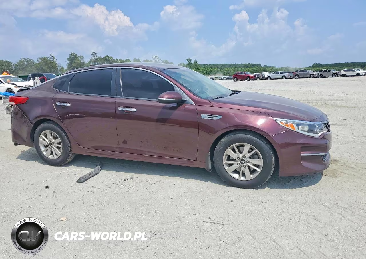 2018 Kia Optima Lx VIN:5XXGT4L32JG245000 - 4