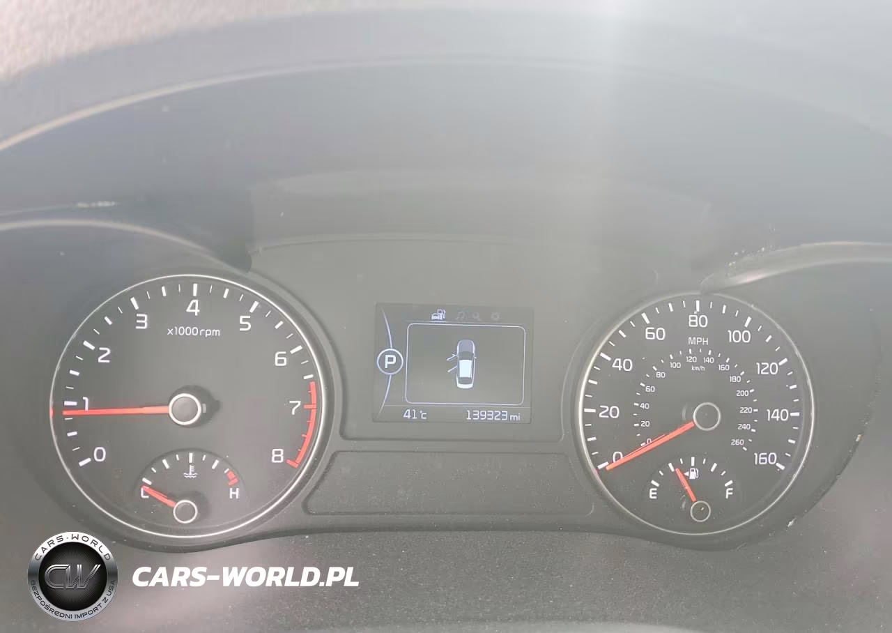 2018 Kia Optima Lx VIN:5XXGT4L32JG245000 - 9