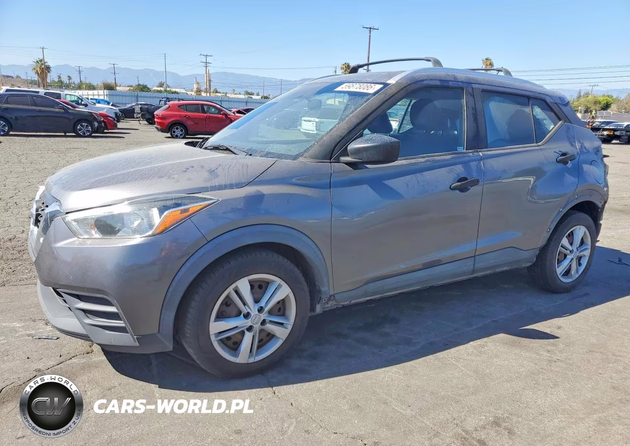 2018 Nissan Kicks S