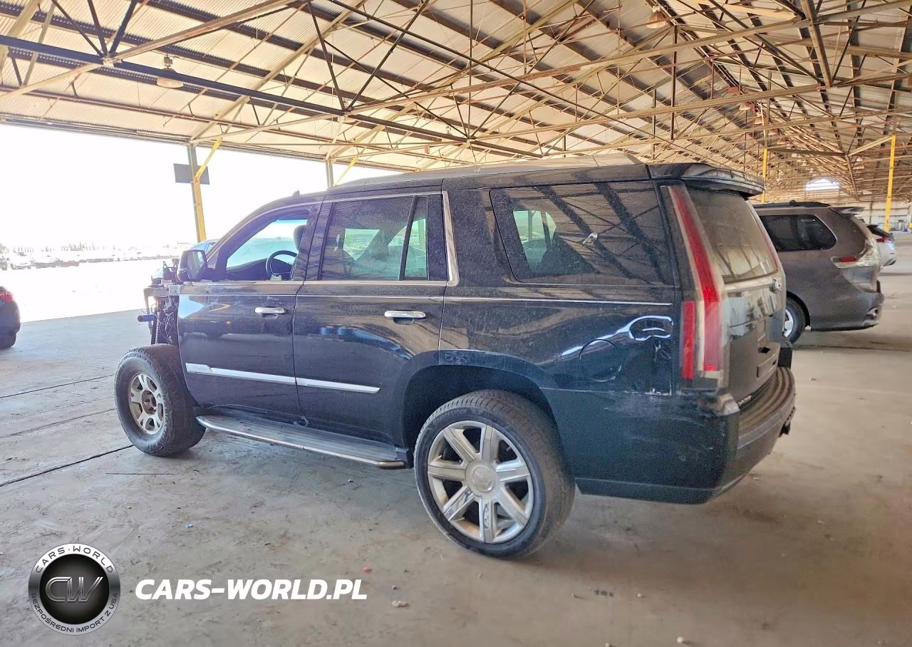 2019 Cadillac Escalade Luxury VIN:1GYS3BKJ2KR104063 - 2