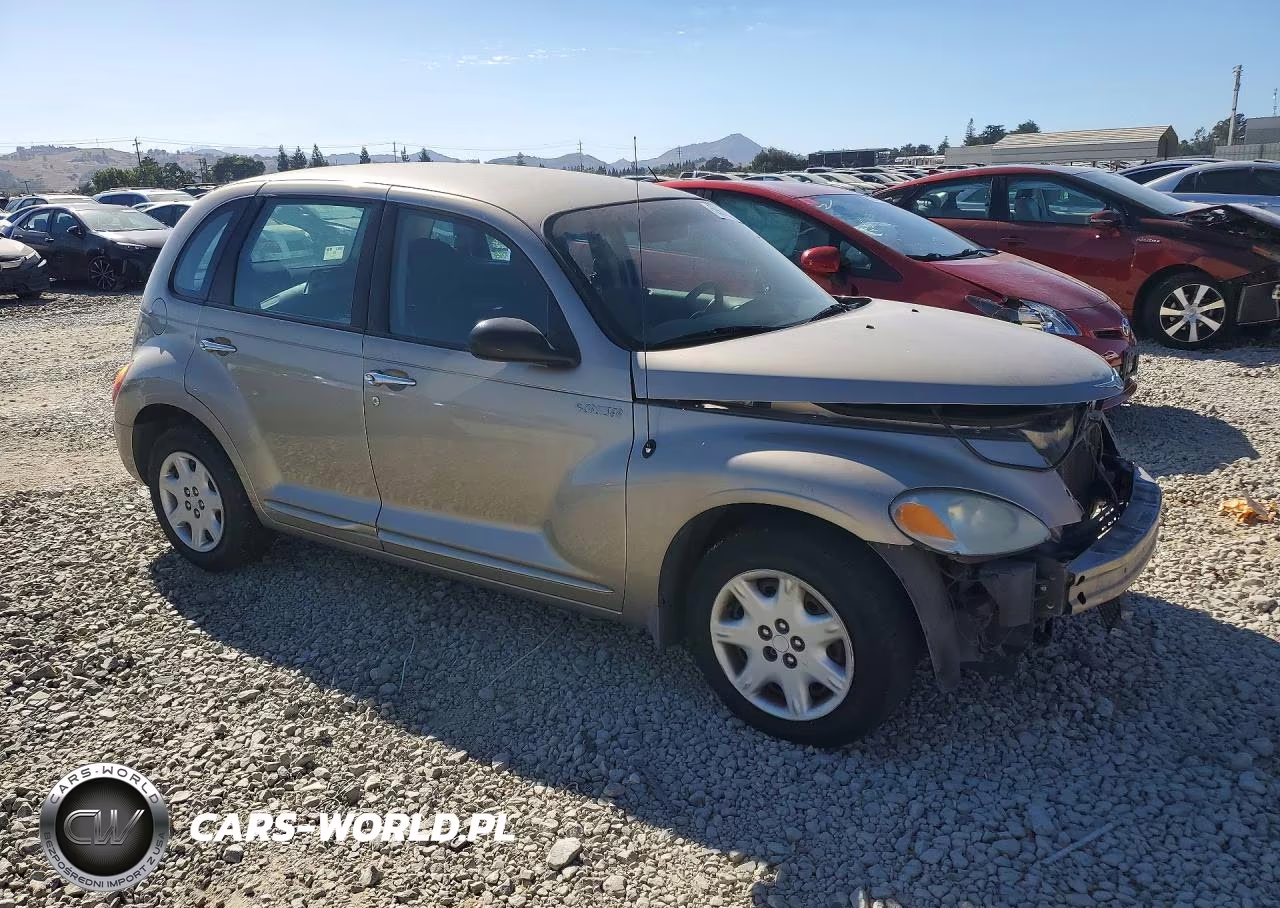 2002 Chrysler Pt Cruiser Classic VIN:3C4FY48B32T346565 - 4