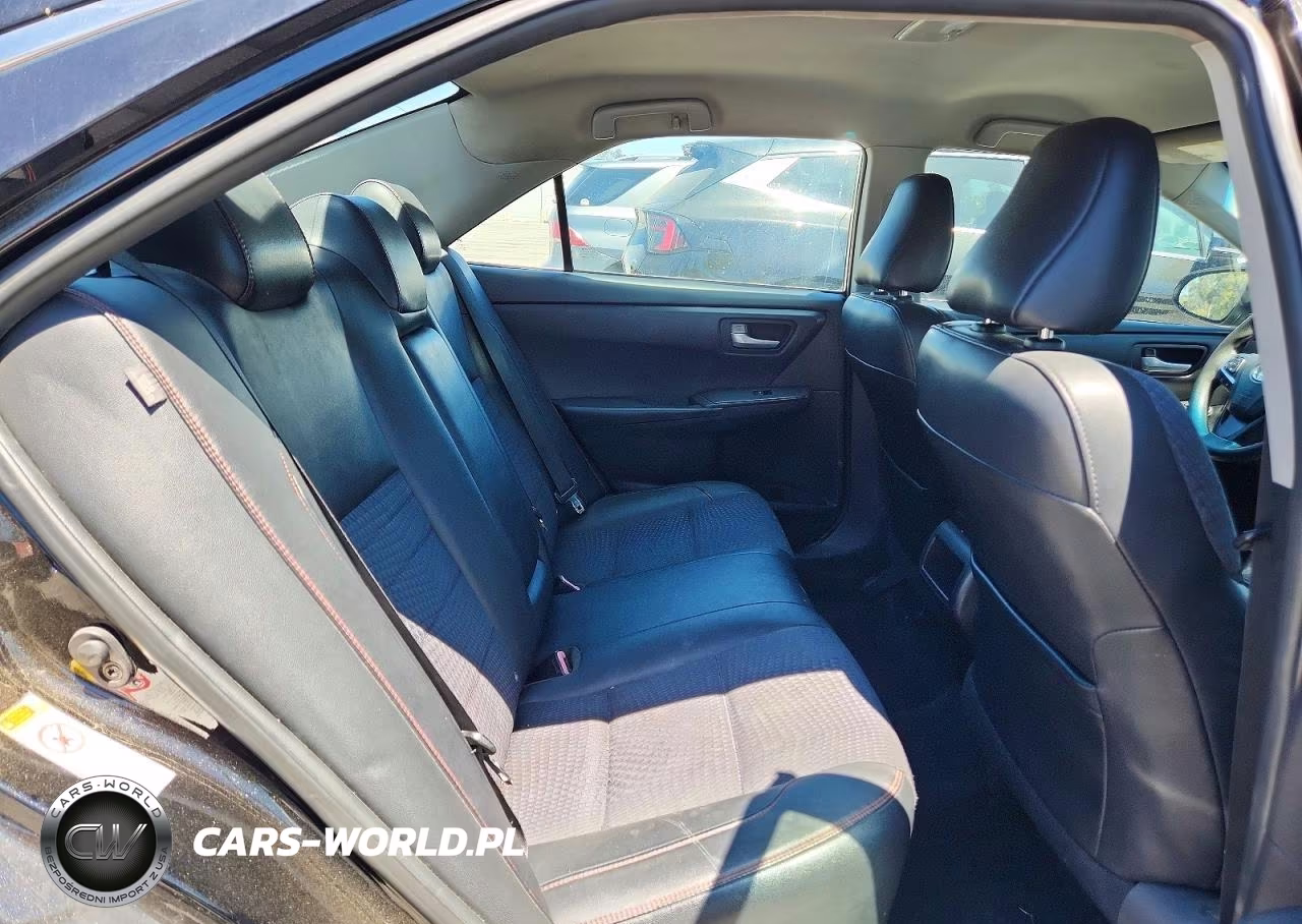 2015 Toyota Camry Le VIN:4T1BF1FK7FU984993 - 10