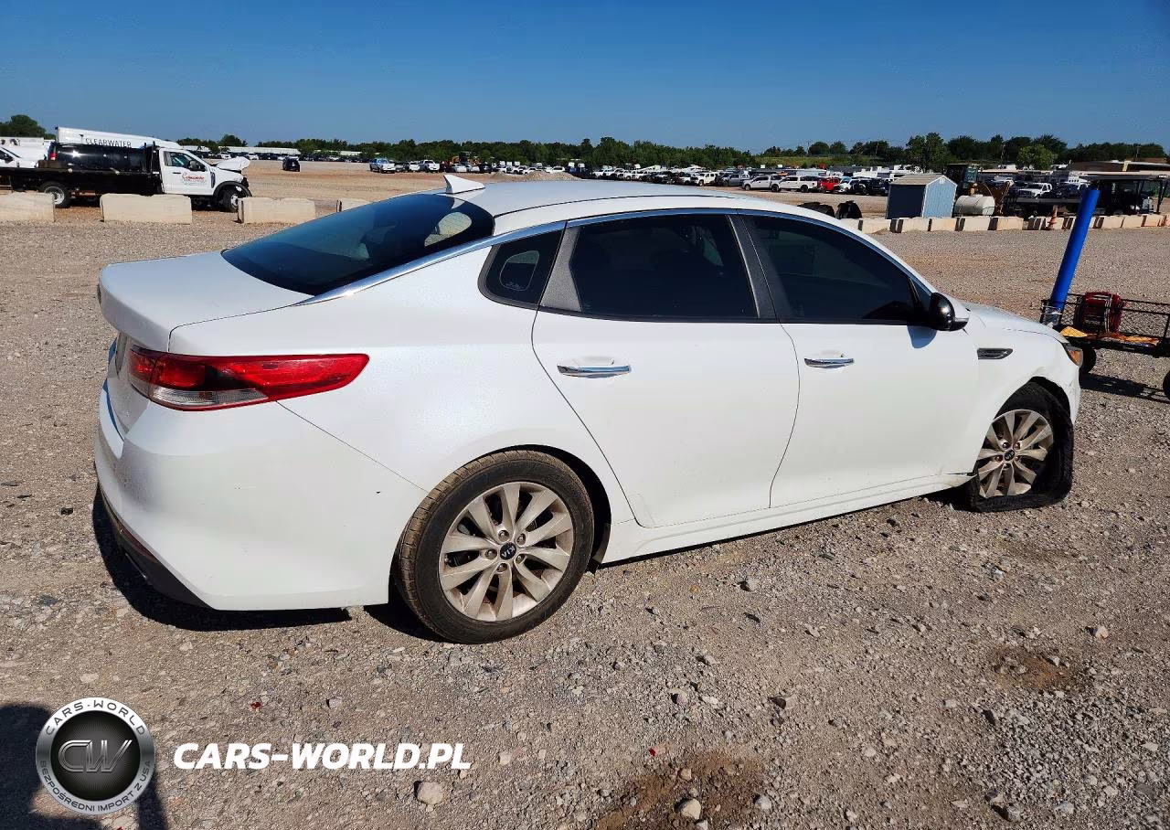 2016 Kia Optima Lx VIN:5XXGT4L38GG017592 - 3