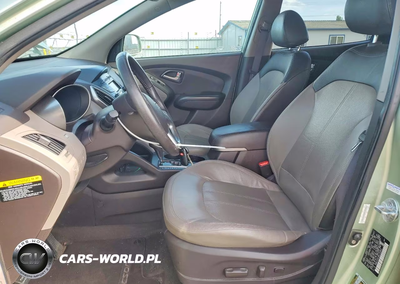 2011 Hyundai Tucson Limited VIN:KM8JUCAC6BU155940 - 7