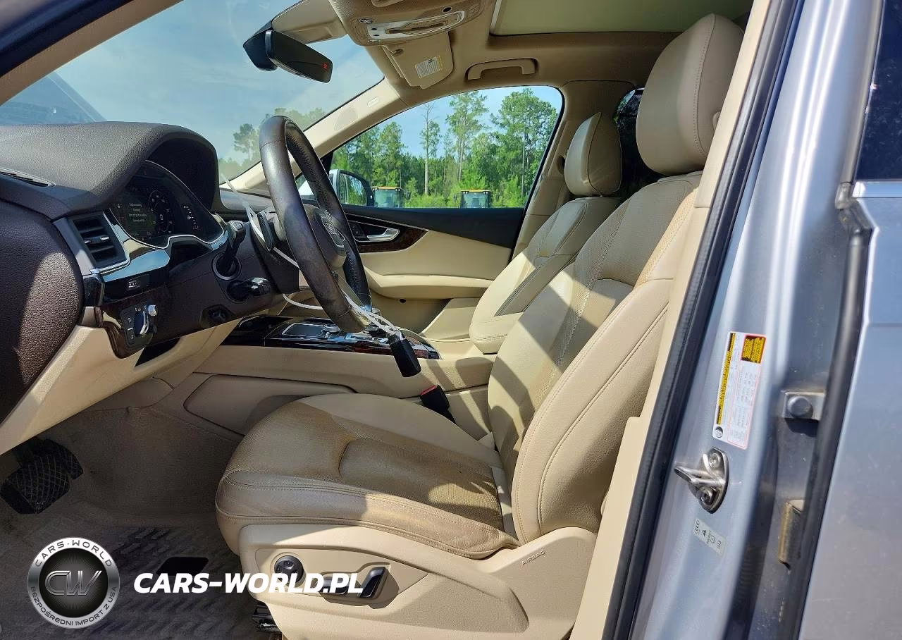 2017 Audi Q7 Prestige VIN:WA1VAAF70HD050098 - 7