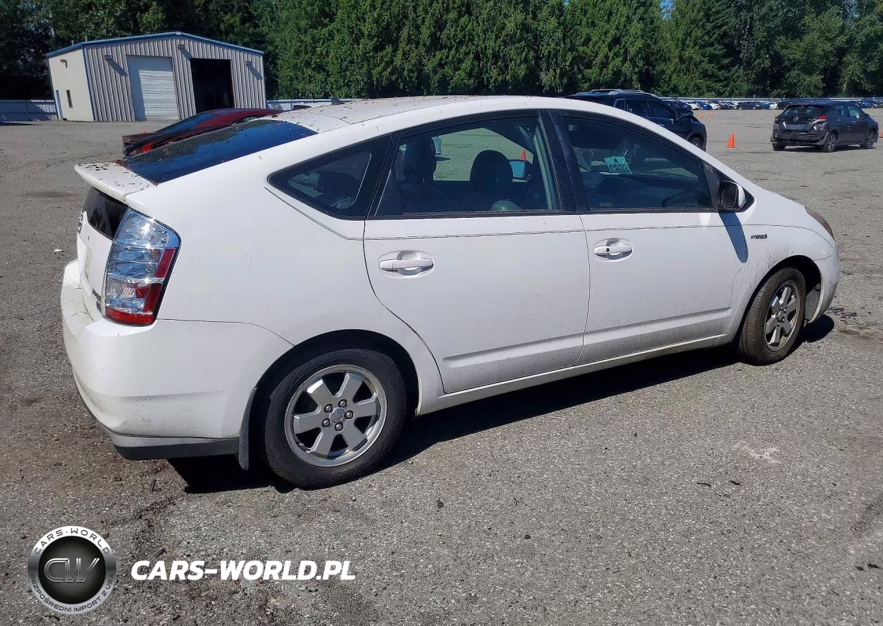 2008 Toyota Prius Base VIN:JTDKB20U687750202 - 3
