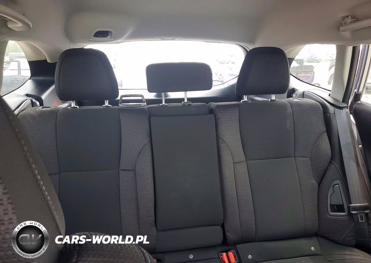 2025 Subaru Outback Premium VIN:4S4BTADC2S3238732 - 10