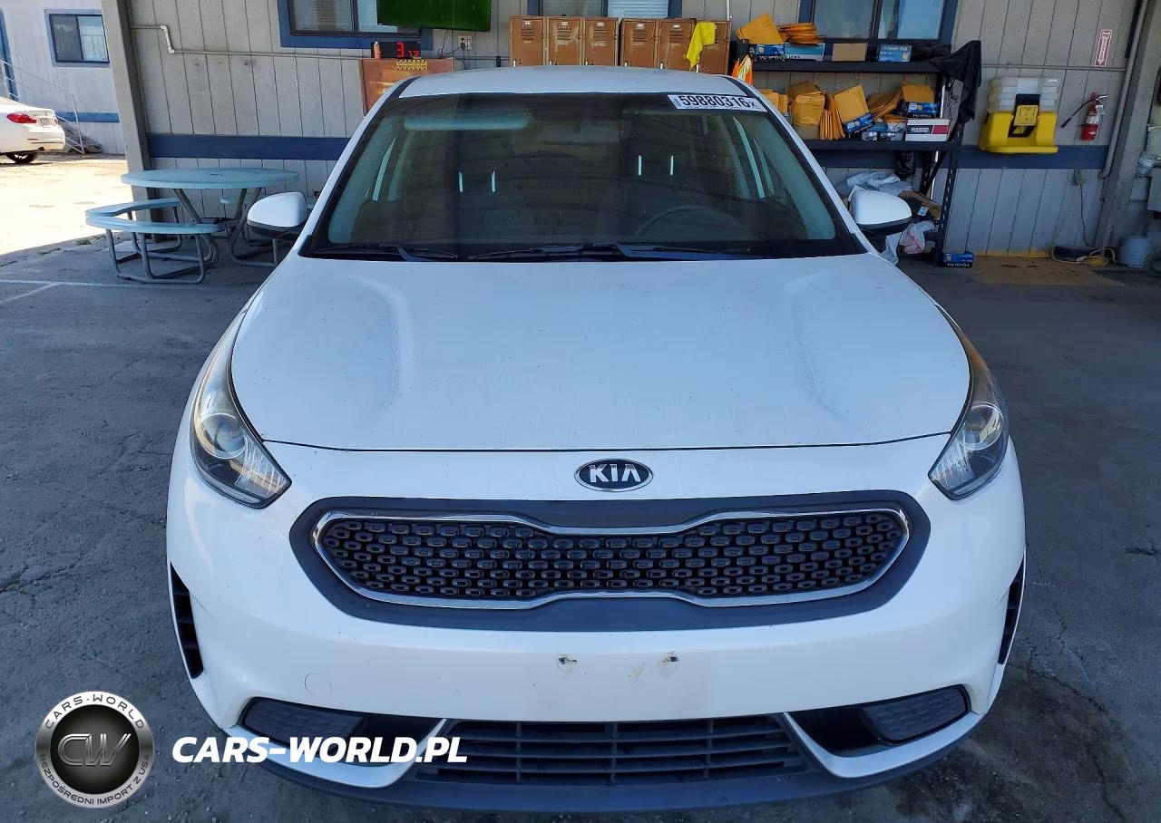 2018 Kia Niro Fe VIN:KNDCB3LC2J5210117 - 5