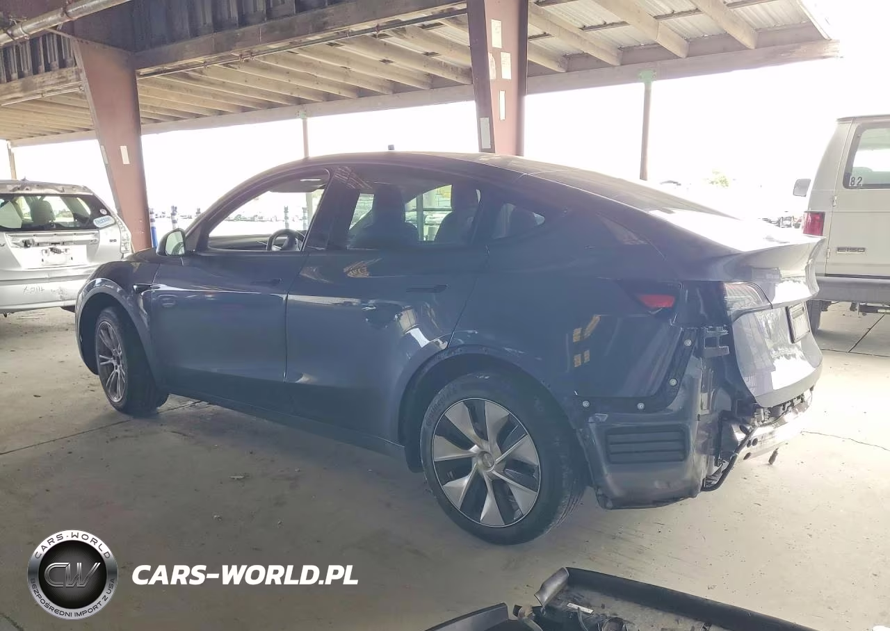 2023 Tesla Model Y VIN:7SAYGDEE6PF599866 - 2