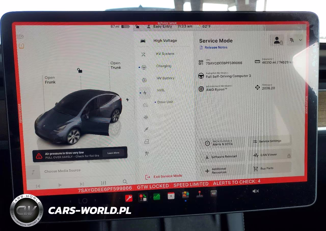 2023 Tesla Model Y VIN:7SAYGDEE6PF599866 - 9