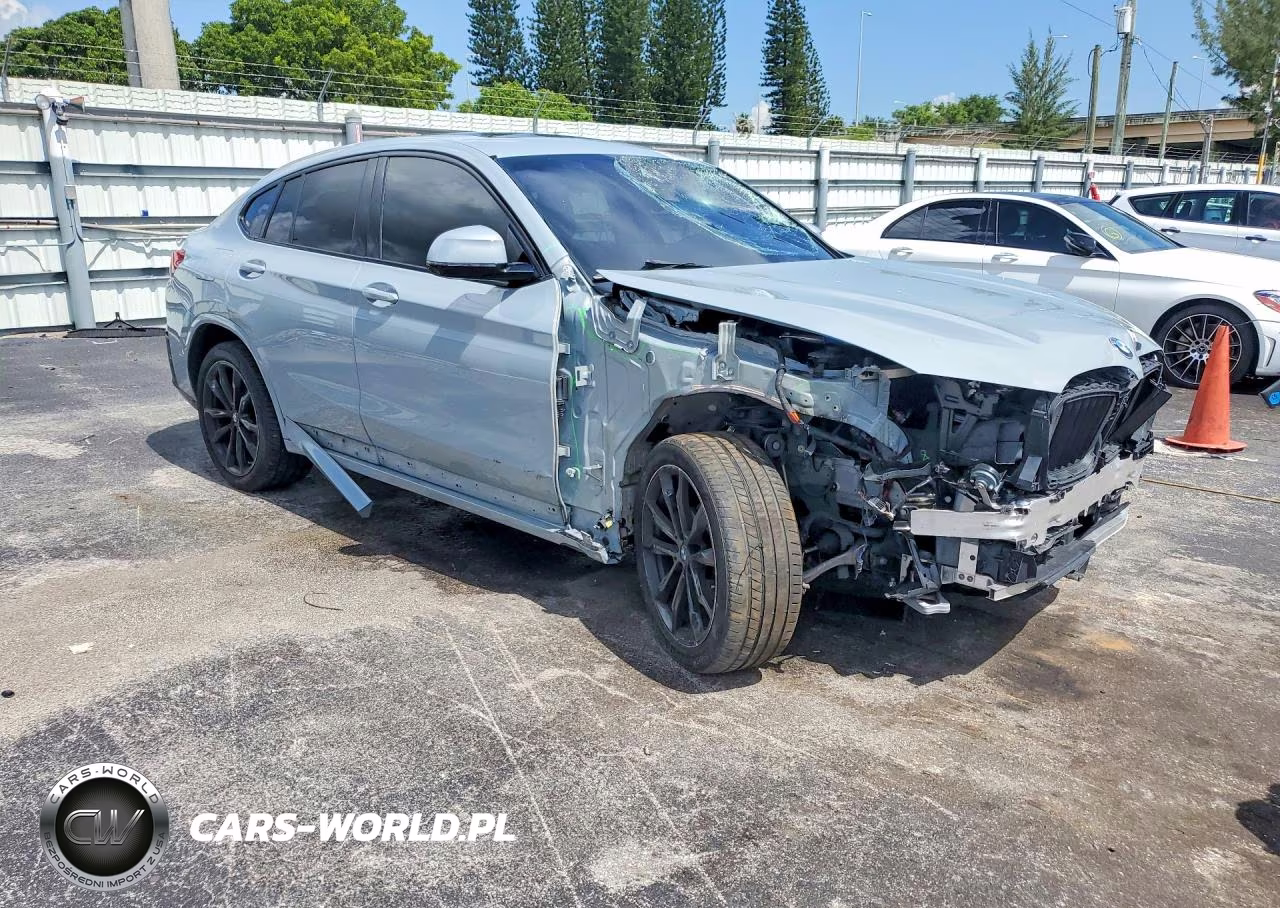 2025 BMW X4 xDrive30I VIN:5UX33DT08S9Y15390 - 4