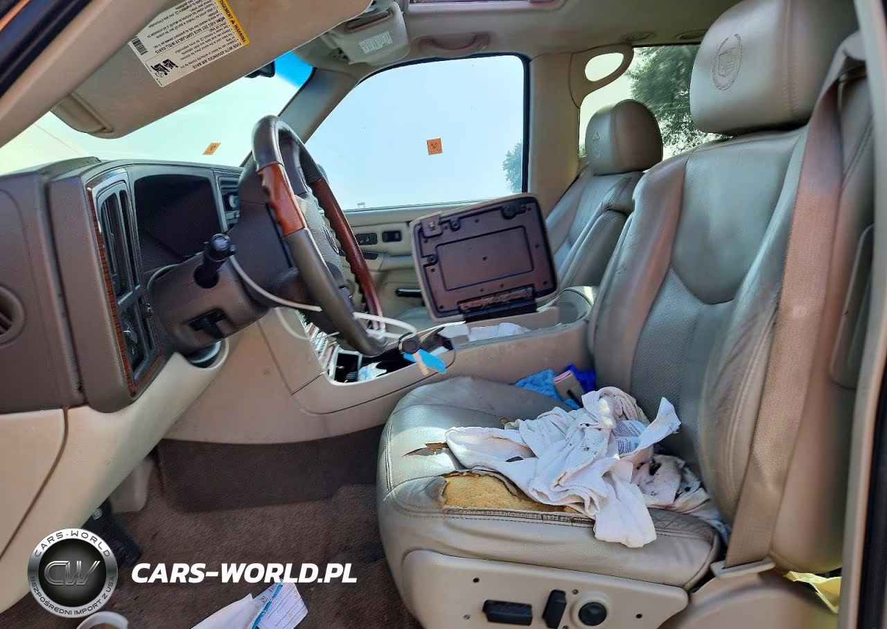 2003 Cadillac Escalade Luxury VIN:1GYEK63N53R281362 - 7