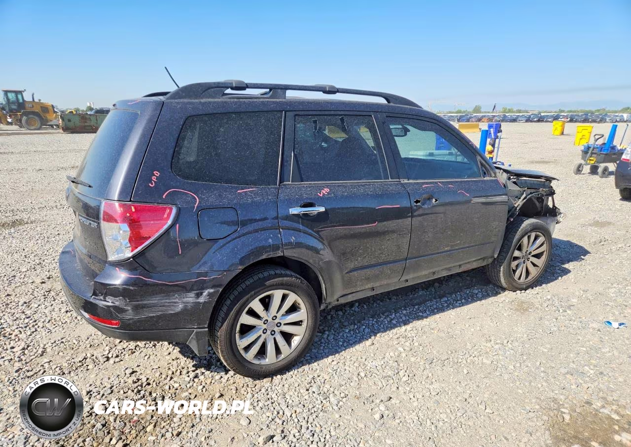 2012 Subaru Forester 2.5X Premium VIN:JF2SHBDC1CH400593 - 3