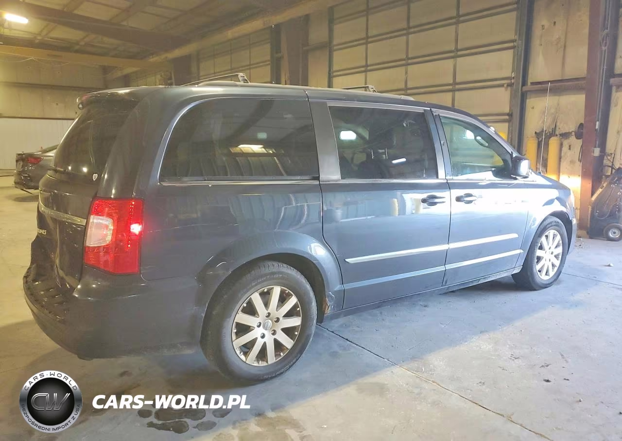 2013 Chrysler Town & Country Touring VIN:2C4RC1BG4DR802383 - 3