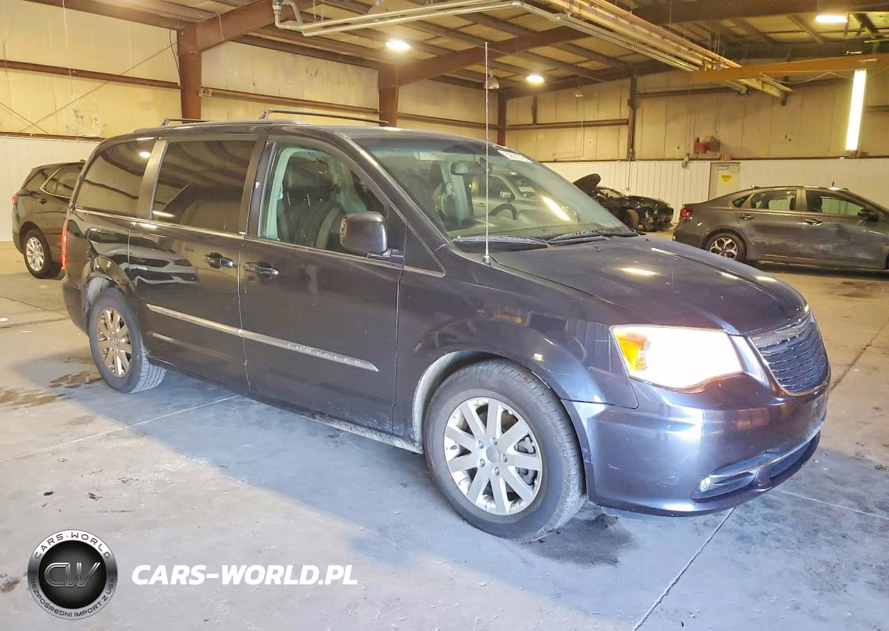 2013 Chrysler Town & Country Touring VIN:2C4RC1BG4DR802383 - 4