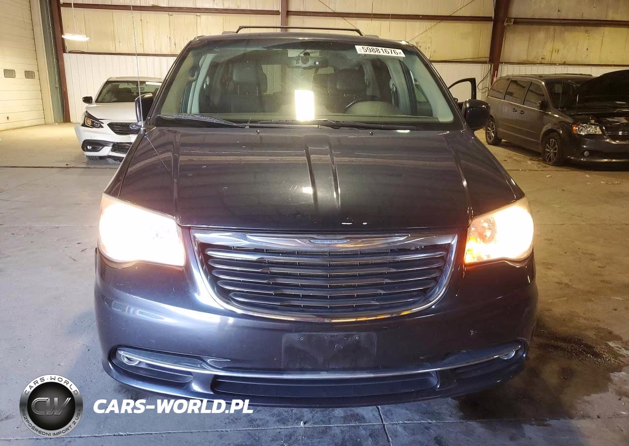 2013 Chrysler Town & Country Touring VIN:2C4RC1BG4DR802383 - 5