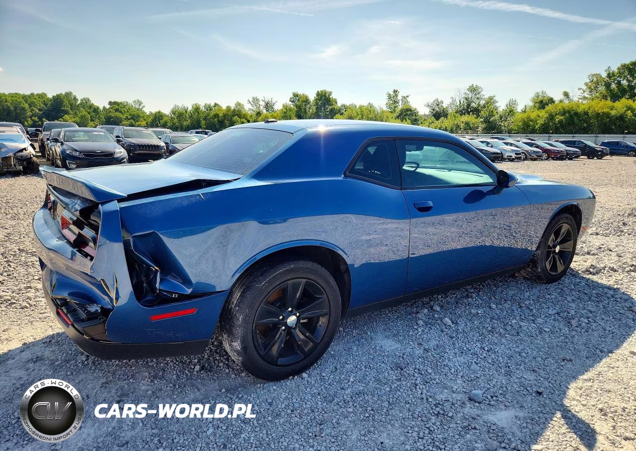 2022 Dodge Challenger Sxt VIN:2C3CDZAG0NH112760 - 3