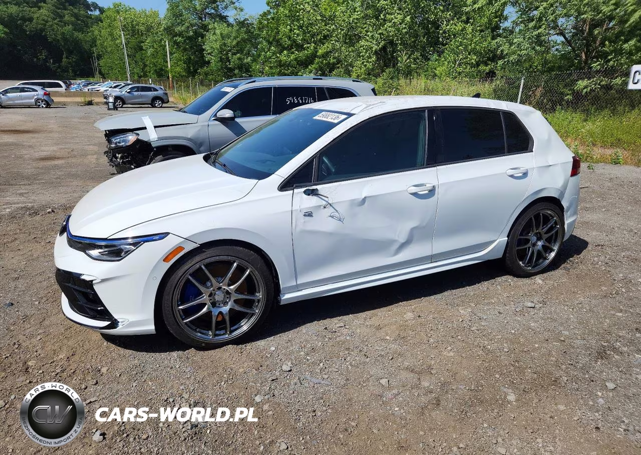 2025 Volkswagen Golf R – zdjęcie 1 z 12