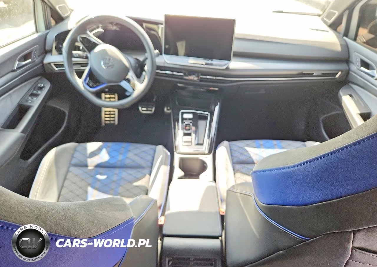 2025 Volkswagen Golf R VIN:WVWEB7CD1SW216768 - 8