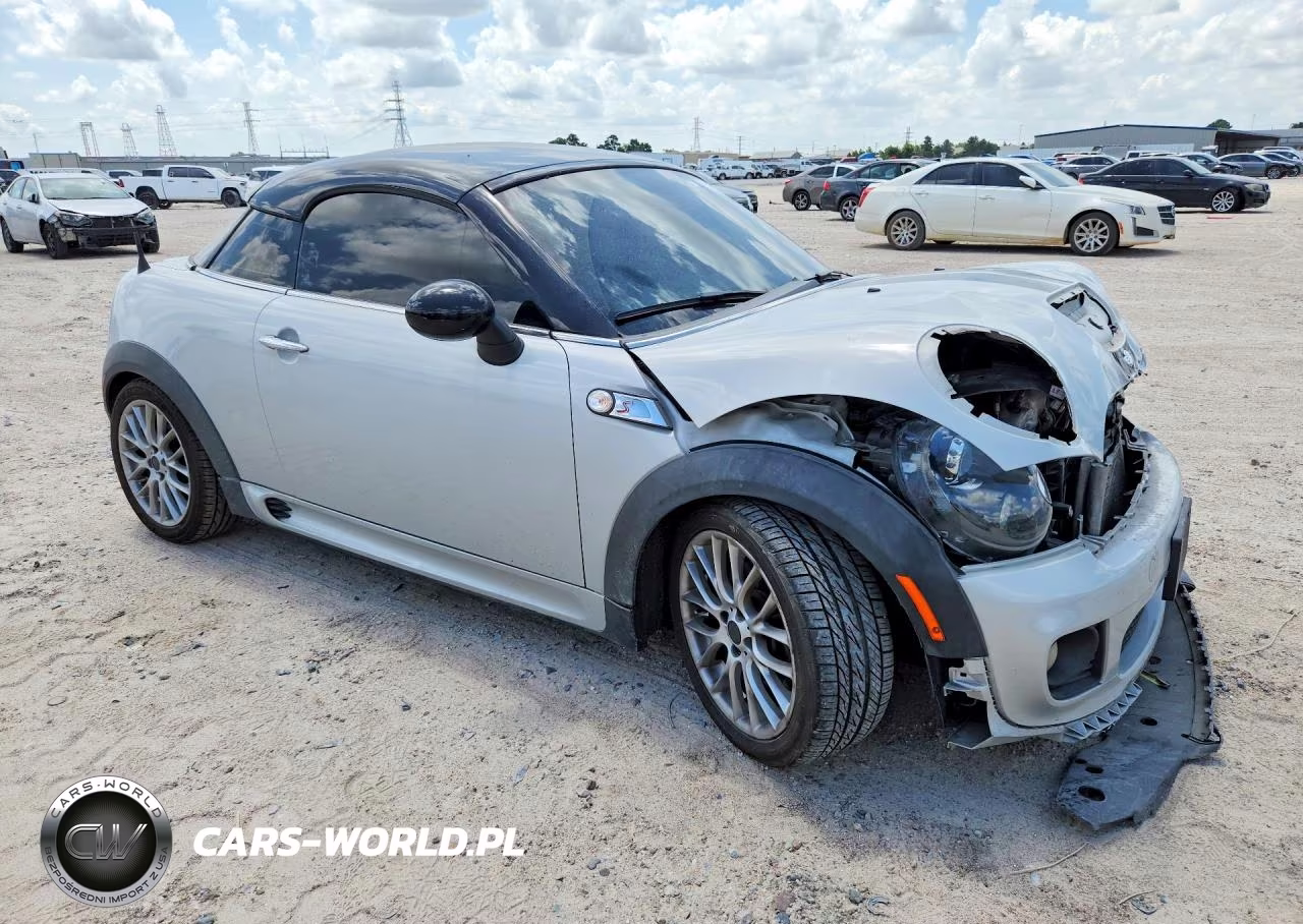 2013 Mini Cooper Coupe S VIN:WMWSX3C54DT466870 - 4
