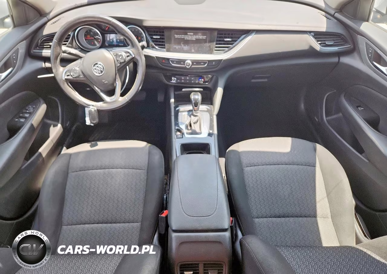 2018 Buick Regal Preferred VIN:W04GL6SX6J1130082 - 8